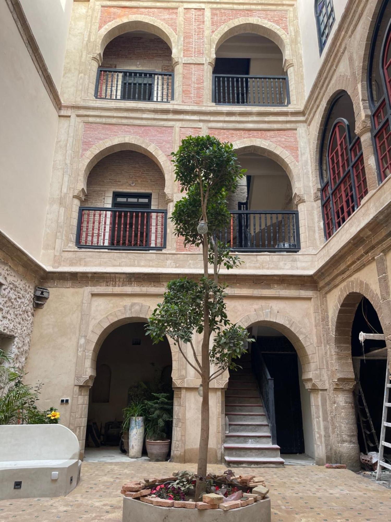 Apartment Western